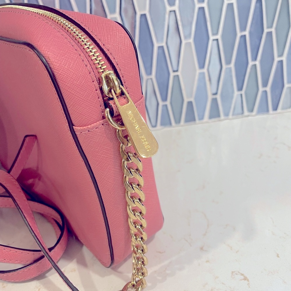 Michael Kors Jet Set Crossbody - Picture 3 of 5